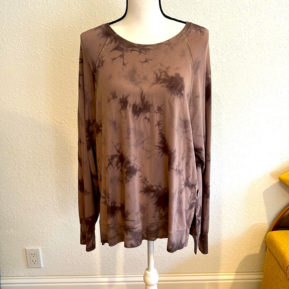 High low tie dye sweater